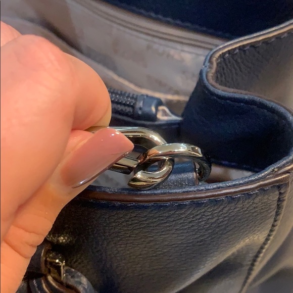 PRICE DROP! Michael Kors leather purse - Picture 8 of 8